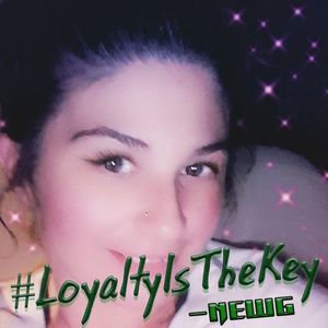 Meet your Posher, Denise